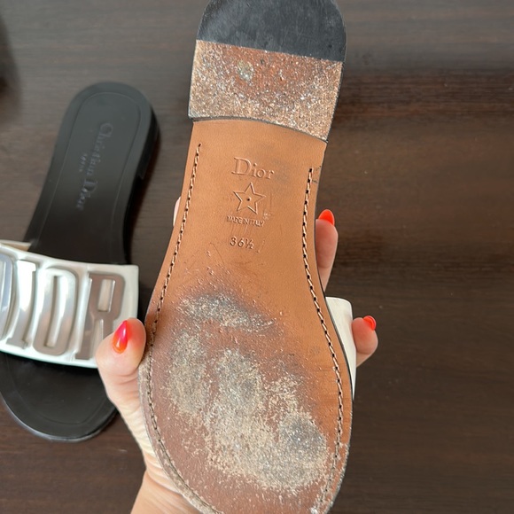 AUTHENTIC Dior slides - Picture 4 of 8